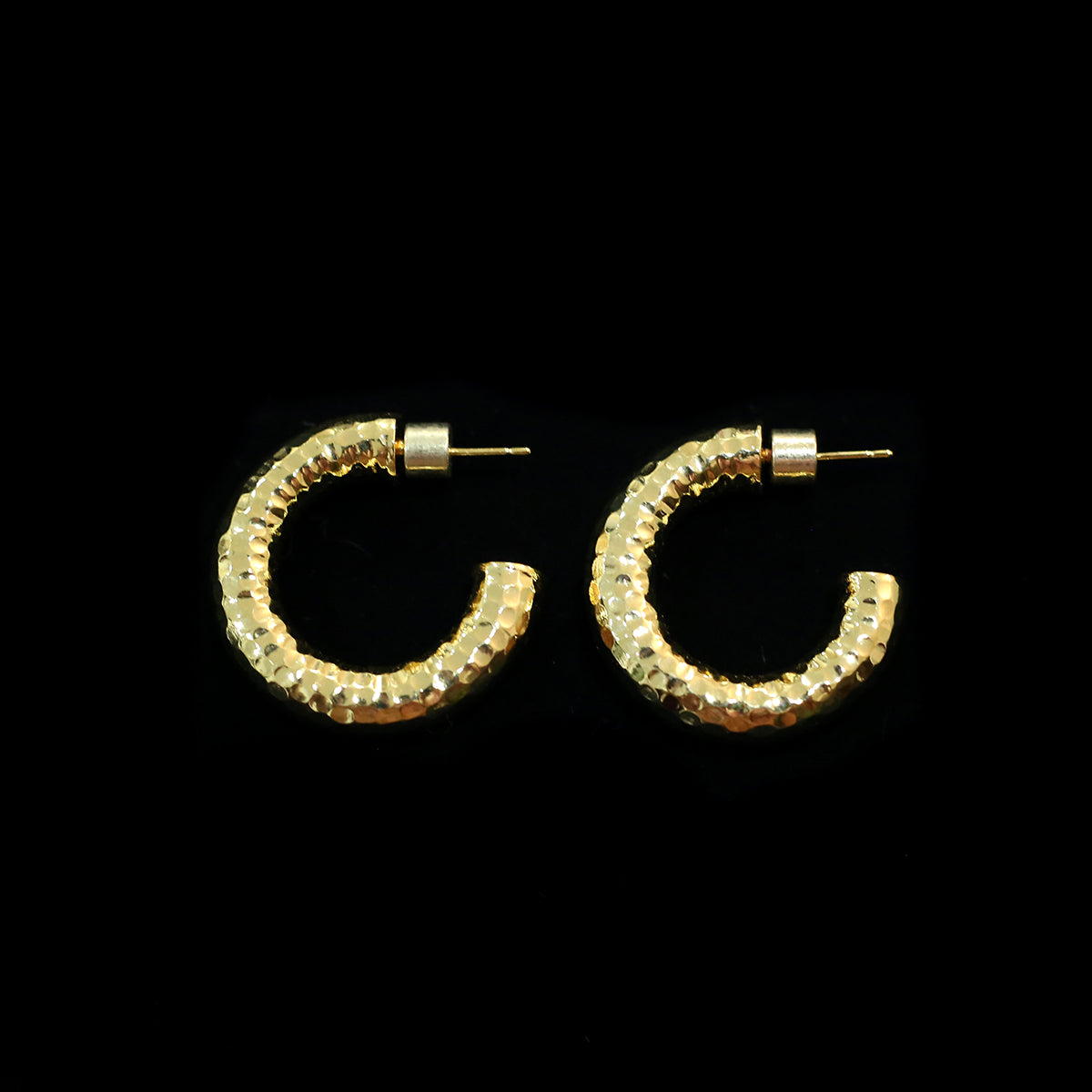 HAMMERED HOOPS