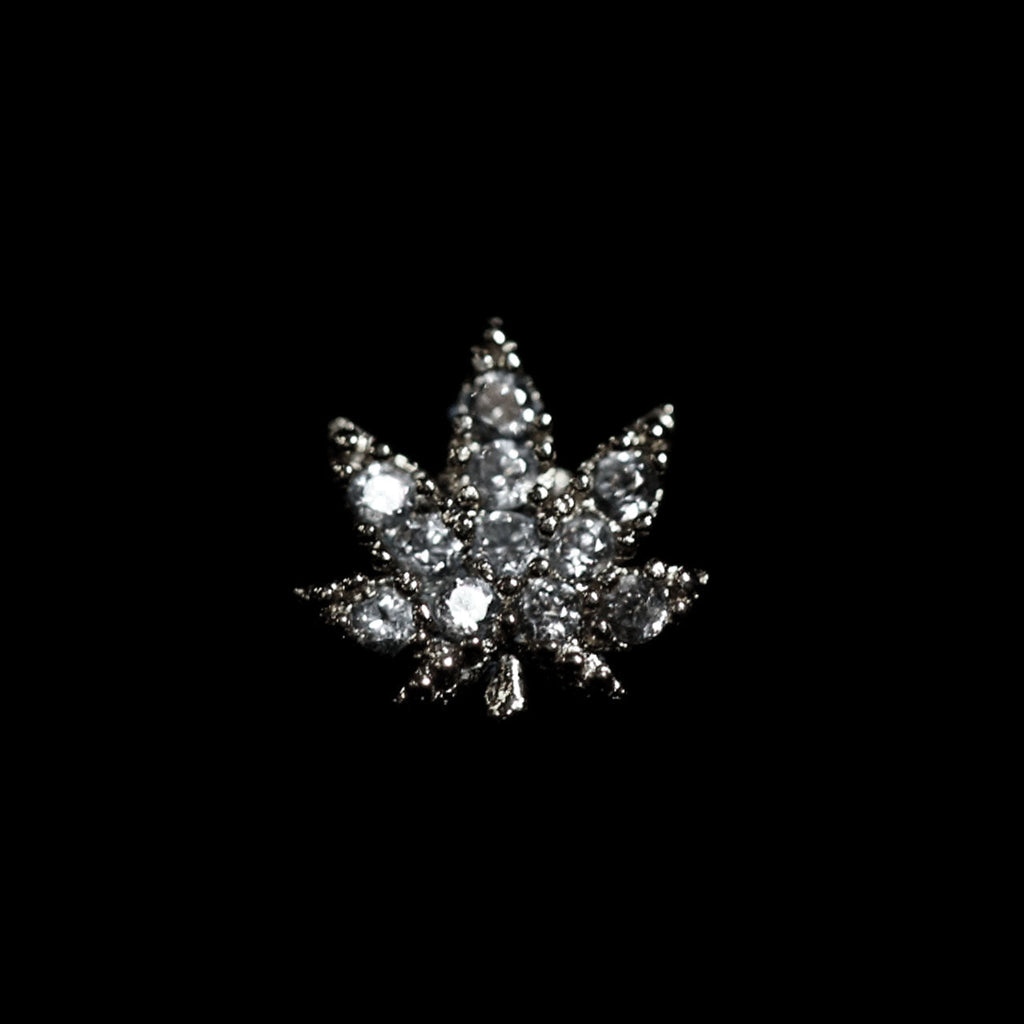CZ KUSH NOSE STUD