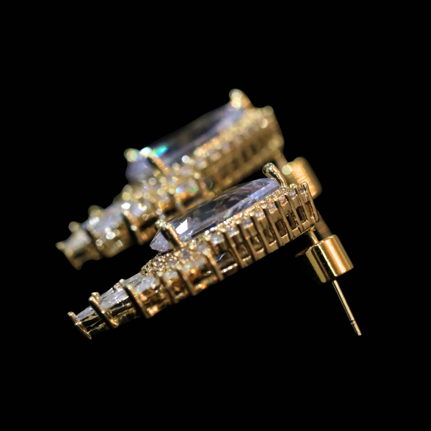 CRYSTAL CLUSTER EARRINGS