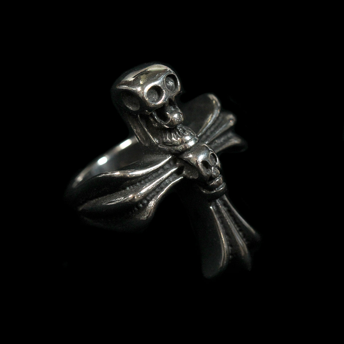 TOTEM RING