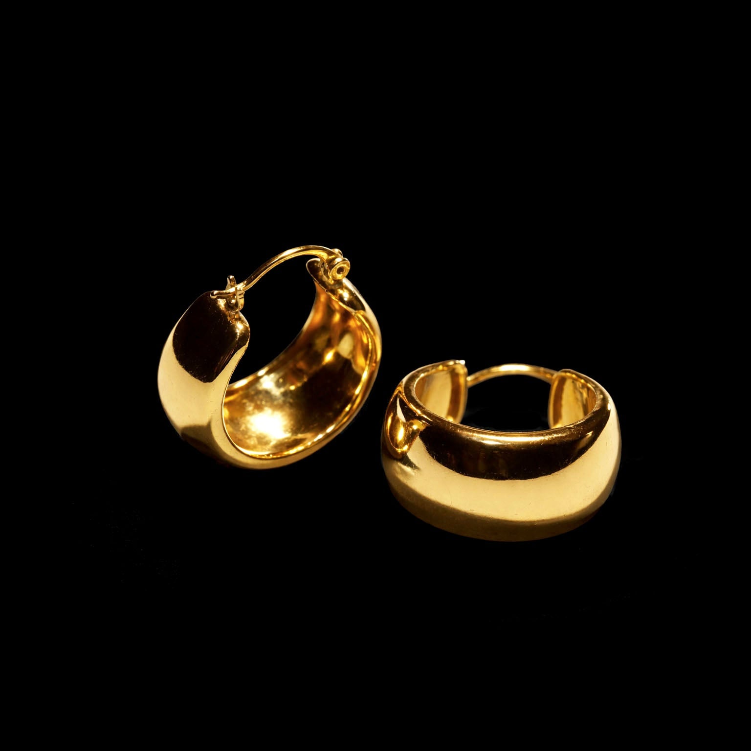 PILLOW HOOPS